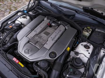 Mercedes-Benz SL (2005) Details