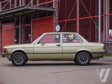 BMW Seria 3 (1978) Zdjęcia z zewnątrz