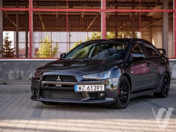 Mitsubishi Lancer Evolution (2008) Outside