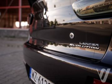 Mitsubishi Lancer Evolution (2008) Zdjęcia z zewnątrz
