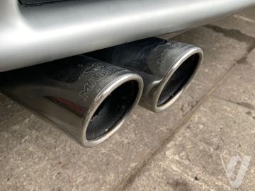 BMW Seria 8 (1991) Details