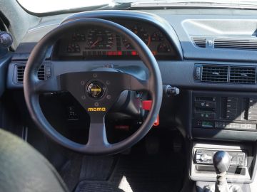 Alfa Romeo 155 (1996) Inside