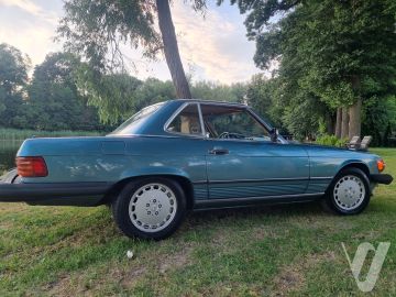 Mercedes-Benz SL (1988) Zdjęcia z zewnątrz