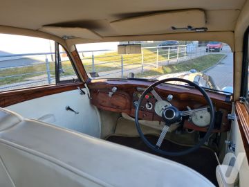 Daimler DB18 Consort (1951) Wnętrze