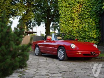 Alfa Romeo Spider (1991) Zdjęcia z zewnątrz