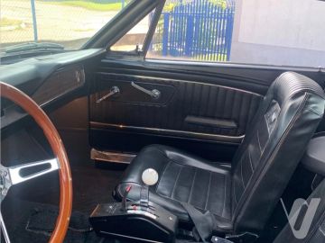 Ford Mustang (1966) Wnętrze