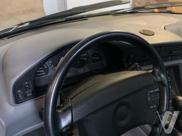 BMW Seria 8 (1991) Inside