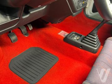 Peugeot 106 Rallye (1994) Wnętrze