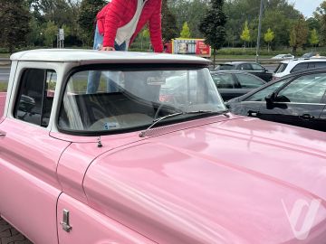 Chevrolet Apache (1963) Outside