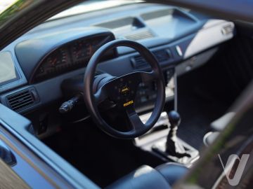 Alfa Romeo 155 (1996) Inside