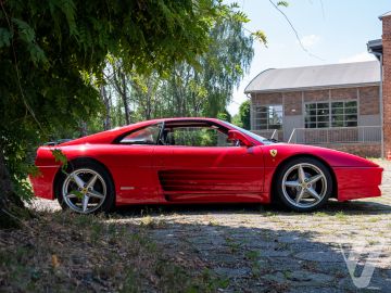 Ferrari 348 (1992) Zdjęcia z zewnątrz
