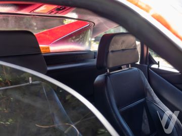 Ferrari 348 (1992) Wnętrze