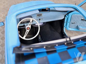 Fiat 500L (1972) Inside
