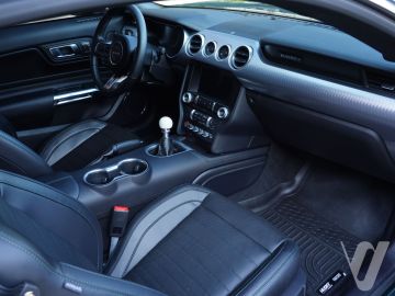 Ford Mustang (2019) Wnętrze