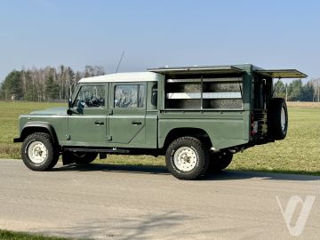 Land Rover Defender (2010) Zdjęcia z zewnątrz