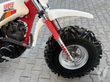 Yamaha BIG Wheel 200 (1986) Details