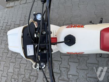 Yamaha BIG Wheel 200 (1986) Inside