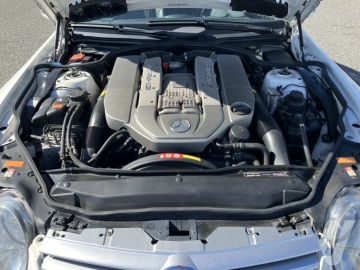 Mercedes-Benz SL (2005) Detale