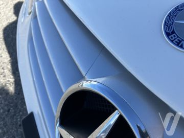 Mercedes-Benz SL (2005) Detale