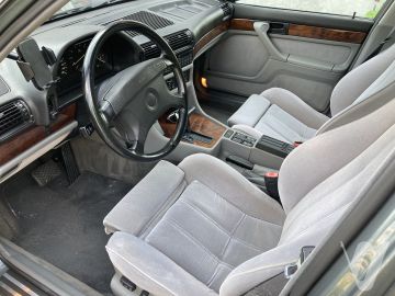 BMW Seria 7 (1990) Wnętrze