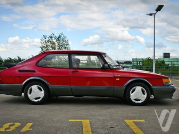 Saab 900 (1987) Zdjęcia z zewnątrz