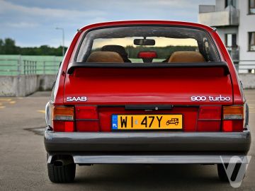 Saab 900 (1987) Zdjęcia z zewnątrz