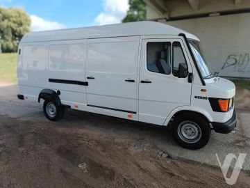 Mercedes-Benz 310D T1 (1994) Zdjęcia z zewnątrz