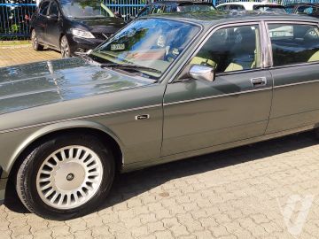 Jaguar XJ (1994) Zdjęcia z zewnątrz