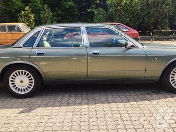 Jaguar XJ (1994) Zdjęcia z zewnątrz