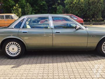 Jaguar XJ (1994) Zdjęcia z zewnątrz