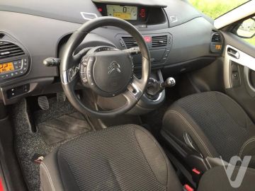 Citroën C4 Picasso (2010) Inside