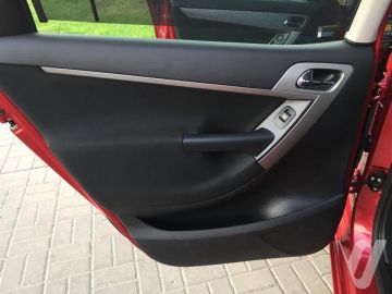 Citroën C4 Picasso (2010) Inside