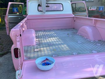 Chevrolet Apache (1963) Outside