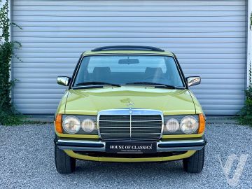 Mercedes-Benz W123 (1980) Zdjęcia z zewnątrz