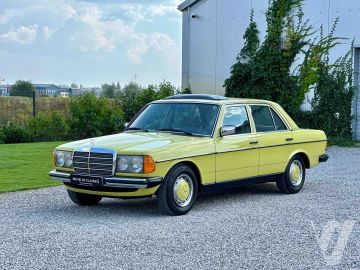 Mercedes-Benz W123 (1980) Zdjęcia z zewnątrz