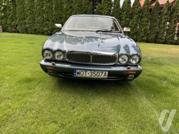 Daimler XJ (1998) Zdjęcia z zewnątrz
