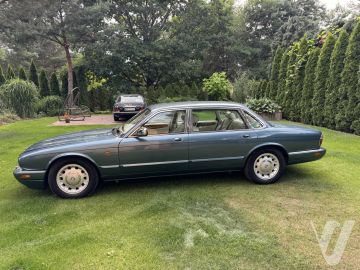 Daimler XJ (1998) Zdjęcia z zewnątrz