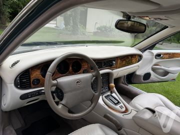 Daimler XJ (1998) Wnętrze