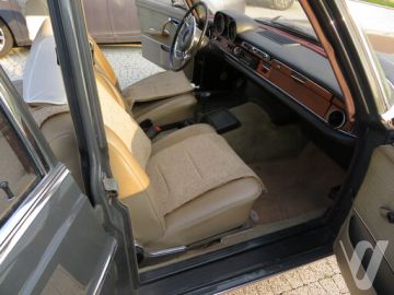 Mercedes-Benz 280SE (1969) Inside