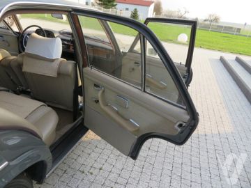 Mercedes-Benz 280SE (1969) Inside