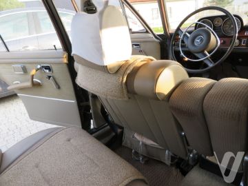 Mercedes-Benz 280SE (1969) Inside