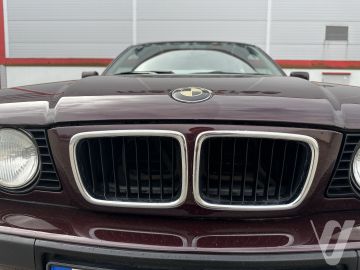 BMW Seria 5 (1992) Zdjęcia z zewnątrz