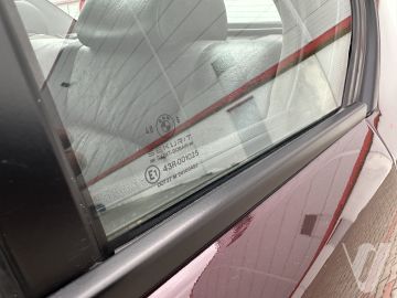 BMW Seria 5 (1992) Zdjęcia z zewnątrz