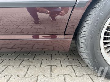 BMW Seria 5 (1992) Zdjęcia z zewnątrz
