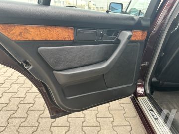 BMW Seria 5 (1992) Wnętrze