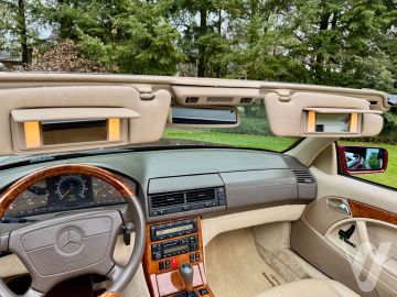 Mercedes-Benz SL (1997) Wnętrze
