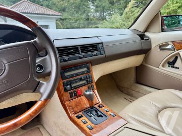 Mercedes-Benz SL (1997) Wnętrze