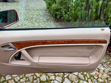 Mercedes-Benz SL (1997) Wnętrze