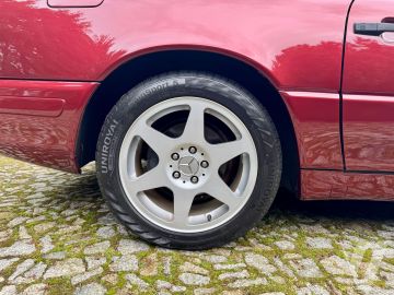 Mercedes-Benz SL (1997) Zdjęcia z zewnątrz