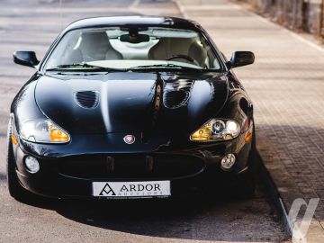 Jaguar XKR (2005) Zdjęcia z zewnątrz